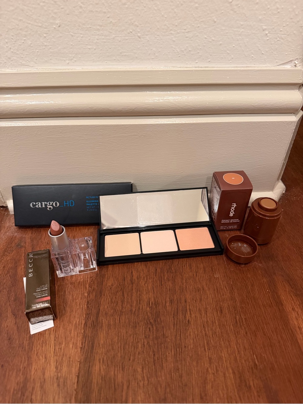 Cargo HD Highlight Palette & Neutral Lip Bundle
